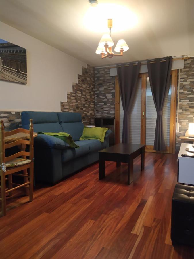 Apartamento De Montana "Nueva Canfranc" ภายนอก รูปภาพ